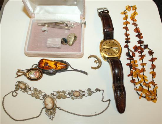 Amber & costume jewellery etc